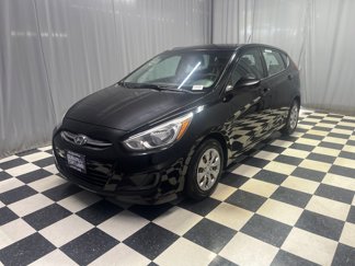 Used 2017 Hyundai Accent SE image 1