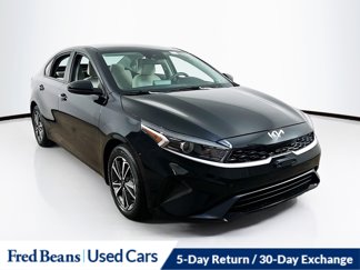 Used 2023 Kia Forte LXS image 1
