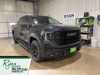 Used 2024 GMC Sierra 1500 Elevation image 1