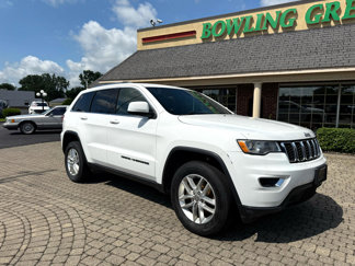 Used 2018 Jeep Grand Cherokee Laredo image 1