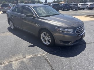 Used 2019 Ford Taurus SE image 1
