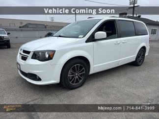 Used 2019 Dodge Grand Caravan GT image 1