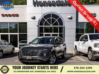 Used 2022 Hyundai Tucson SE w/ Cargo Package image 1