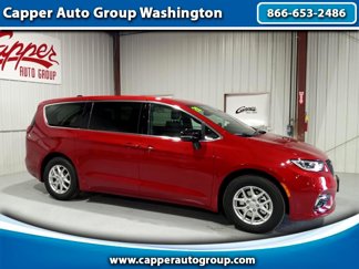 New 2026 Chrysler Pacifica Select image 1