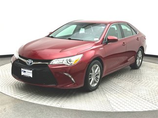 Used 2015 Toyota Camry SE image 1