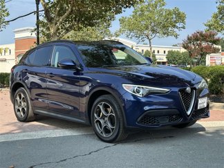Used 2018 Alfa Romeo Stelvio Sport w/ Quick Order Package 22J Sport image 1