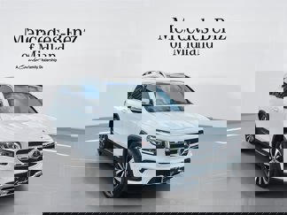 Certified 2022 Mercedes-Benz GLB 250 4MATIC image 1