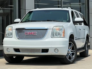 Used 2012 GMC Yukon XL Denali image 1