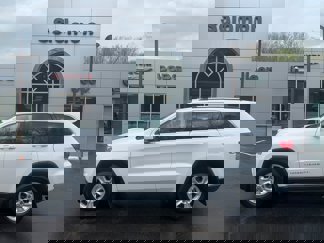 Certified 2015 Jeep Grand Cherokee Laredo w/ Quick Order Package 23E image 1