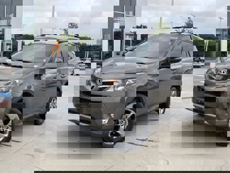 Used 2015 Toyota RAV4 XLE image 1