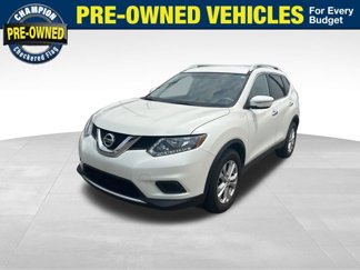 Used 2015 Nissan Rogue SV image 1