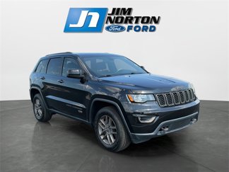 Used 2016 Jeep Grand Cherokee Laredo 75th Anniversary image 1