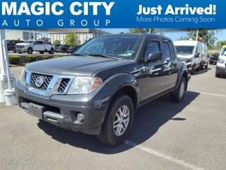 Used 2015 Nissan Frontier SV image 1