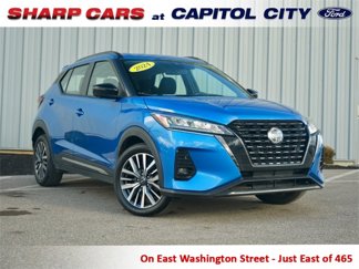 Used 2024 Nissan Kicks SR image 1