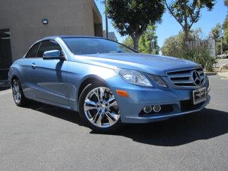 Used 2011 Mercedes-Benz E 350 Cabriolet image 1