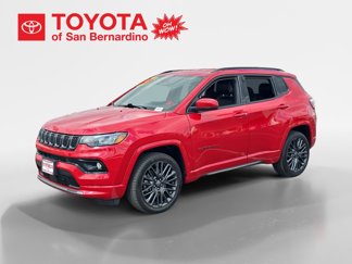 Used 2023 Jeep Compass Limited image 1