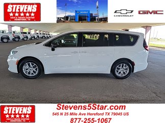 Used 2024 Chrysler Pacifica Touring-L image 1
