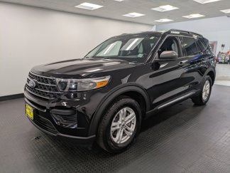 Used 2022 Ford Explorer XLT image 1