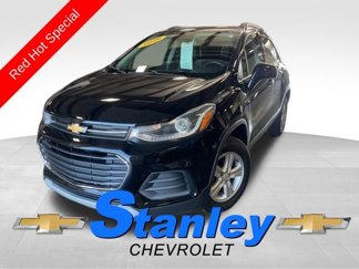 Used 2020 Chevrolet Trax LT w/ LT Convenience Package image 1