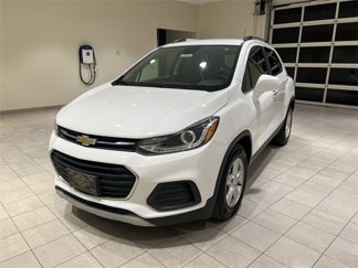 Used 2019 Chevrolet Trax LT w/ LT Convenience Package image 1