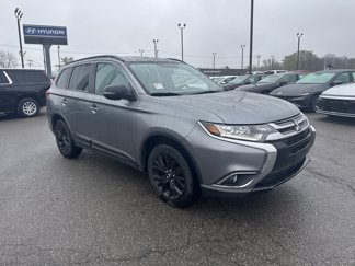 Used 2018 Mitsubishi Outlander LE image 1
