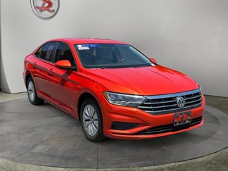 Used 2019 Volkswagen Jetta SE image 1