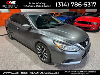 Used 2017 Nissan Altima 2.5 SV image 1