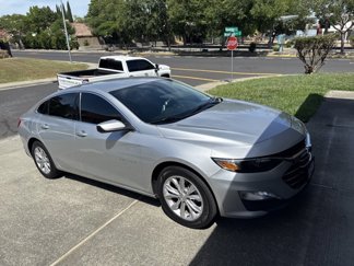 Used 2020 Chevrolet Malibu LT image 1
