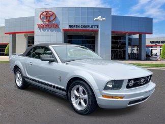 Used 2007 Ford Mustang Deluxe image 1