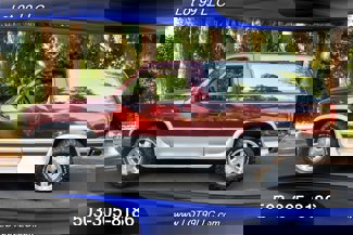 Used 1992 Chevrolet Blazer 4WD image 1