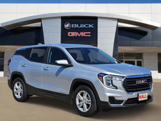 Used 2022 GMC Terrain SLE image 1