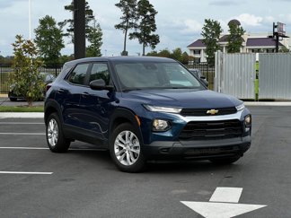 Used 2021 Chevrolet TrailBlazer LS image 1