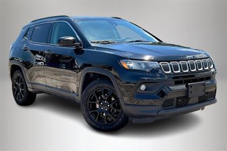 Used 2022 Jeep Compass Latitude image 1