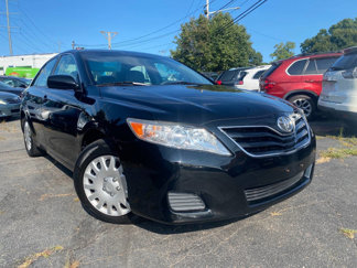 Used 2011 Toyota Camry LE image 1