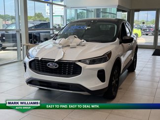 New 2025 Ford Escape Active image 1