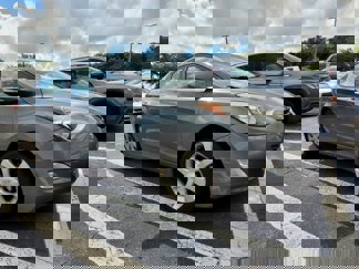 Used 2013 Hyundai Elantra Limited image 1
