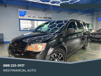 Used 2017 Dodge Grand Caravan GT image 1