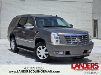 Used 2013 Cadillac Escalade 2WD image 1