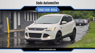 Used 2015 Ford Escape SE image 1