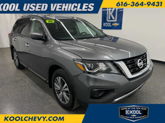 Used 2020 Nissan Pathfinder S image 1