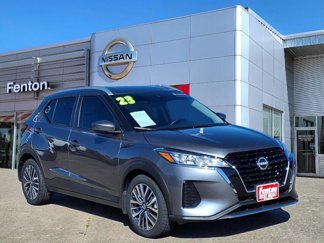 Certified 2023 Nissan Kicks SV image 1