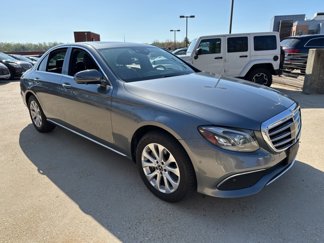 Used 2017 Mercedes-Benz E 300 4MATIC image 1