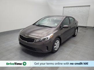 Used 2017 Kia Forte LX image 1