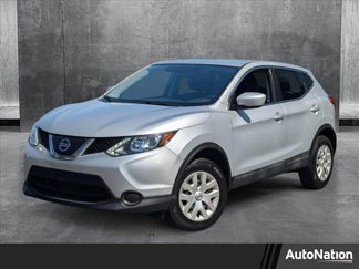 Used 2019 Nissan Rogue Sport S image 1