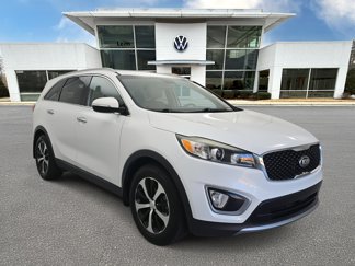 Used 2017 Kia Sorento EX image 1