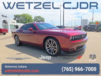 Used 2022 Dodge Challenger R/T w/ Plus Package image 1