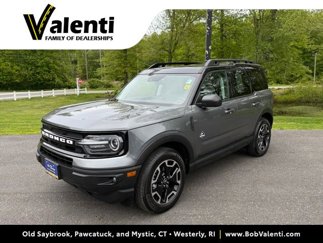 Used 2024 Ford Bronco Sport Outer Banks w/ Tech Package image 1