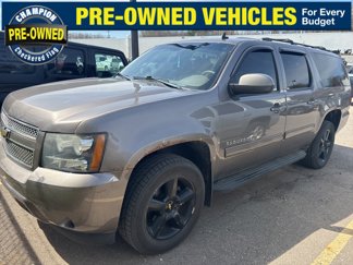 Used 2011 Chevrolet Suburban LS image 1