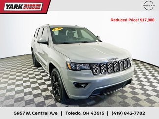 Used 2019 Jeep Grand Cherokee Altitude image 1