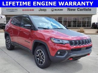 New 2025 Jeep Compass Trailhawk w/ Trailhawk Convenience Group image 1